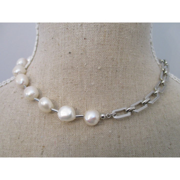 1/2 chain 1/2 pearl necklace - silver/white