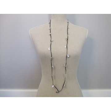 keshi pearls scattered on 100cm plaited thread - black/white