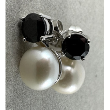 Cubic zirconia & natural...