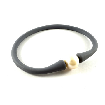 Rubber with single natural...