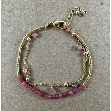 Fine chain & pink...