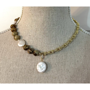 Gold chain, jasper &...