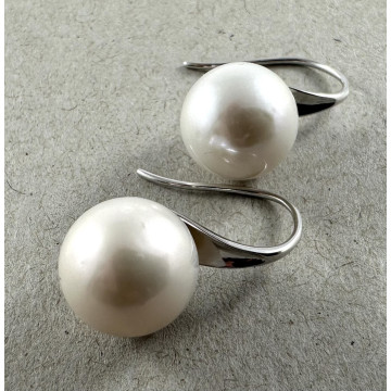 Natural 12mm pearl on fixed...