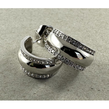 Curved hoops with cz...